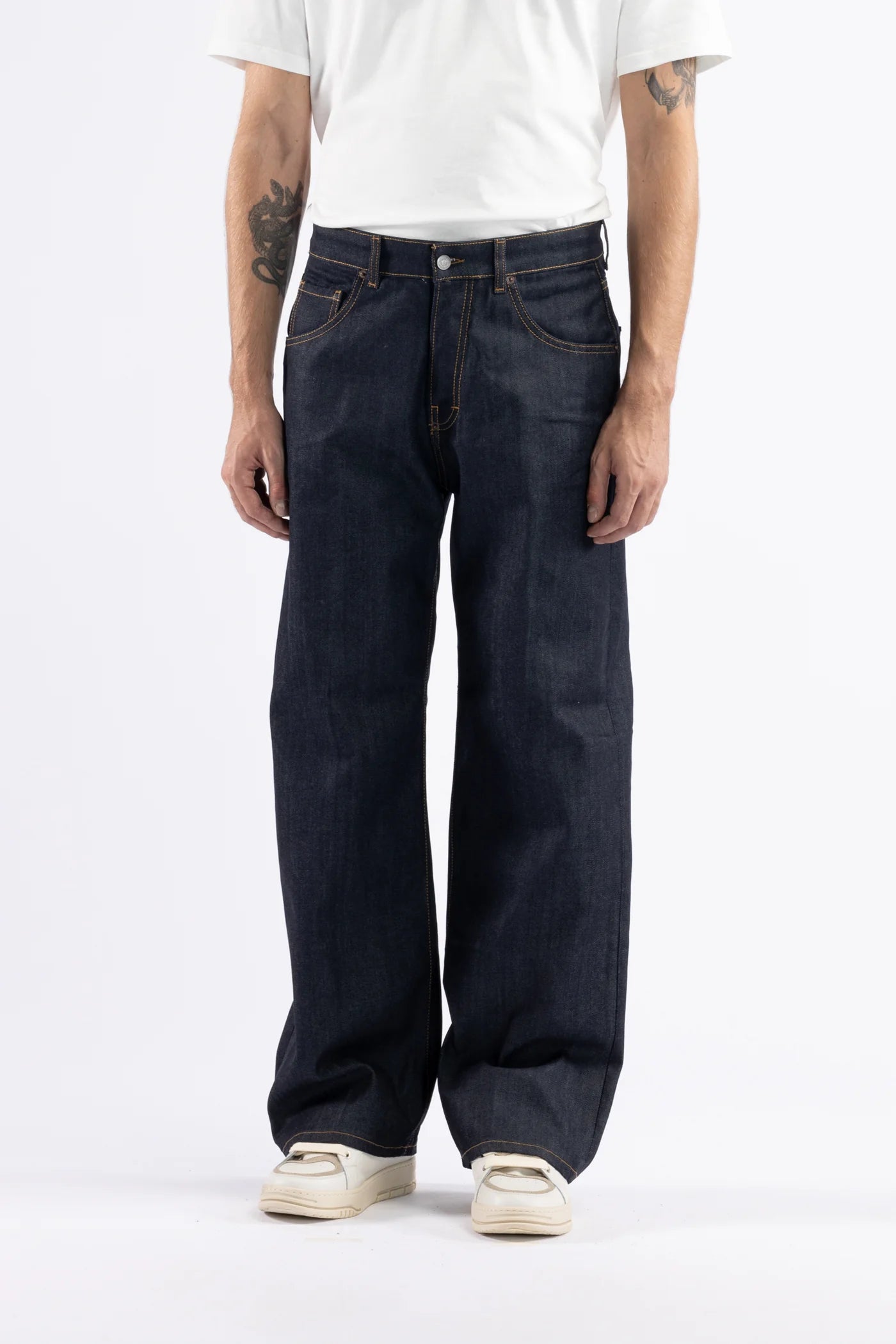 Jeans fondo ampio in denim indigo
