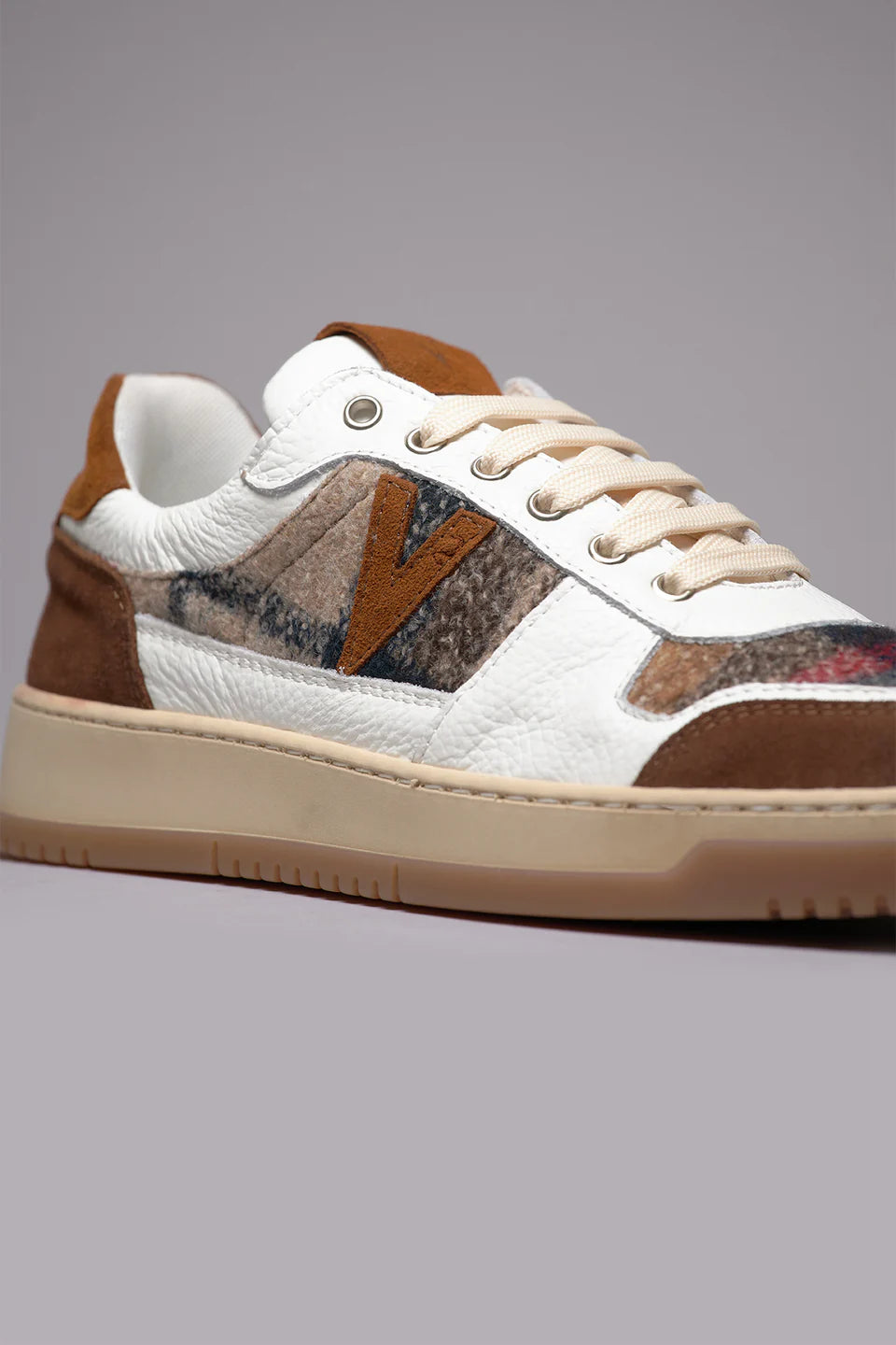 College - Sneakers bicolor cuoio e moro con inserti in tessuto