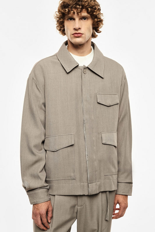 Camicia classica con tasche frontali e collo classico Tortora Imperial C89793D525