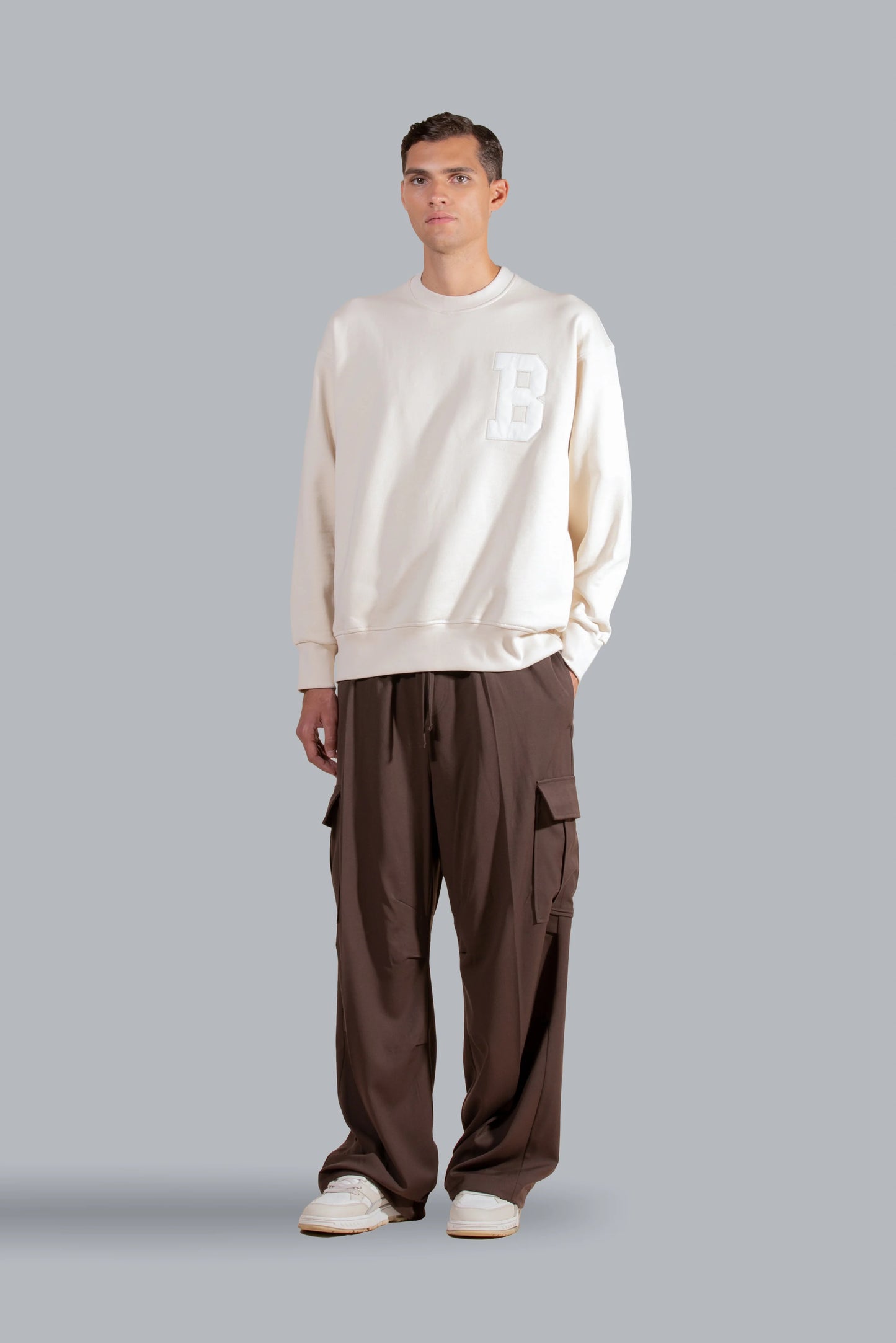 Pantalone cargo con laccio fondo ampio