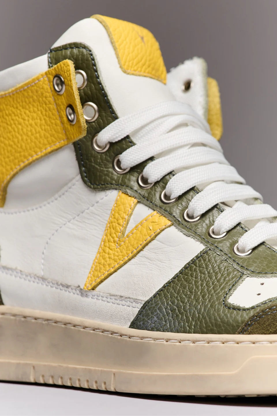 College High - Sneakers alte bicolor verde militare e senape